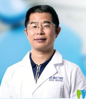 王凱 合肥佳德口腔主治醫(yī)師 王凱 合肥佳德口腔主治醫(yī)師