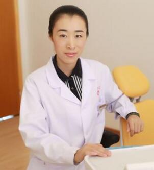 東莞牙博士潘曉燕