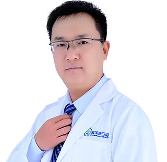 懷化鶴城雅貝康口腔門診部張寧