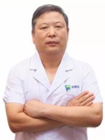 沈陽圣泰口腔門診部 鄧春富