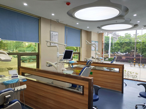 香山口腔醫(yī)院種牙補貼