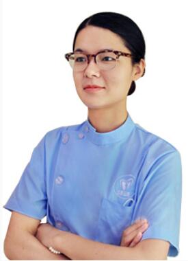 阜陽潁州貝德口腔門診部 董醫(yī)師