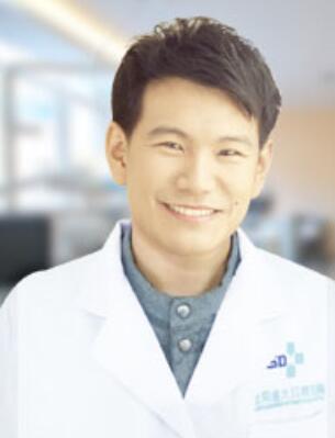 沈陽(yáng)盛大口腔醫(yī)院 李耀陽(yáng)
