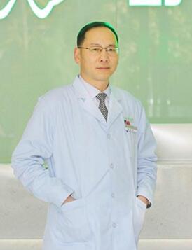 玉溪舒爾口腔門診 陳吉亮