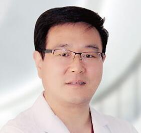 泰安市泰山口腔醫(yī)院張志軍