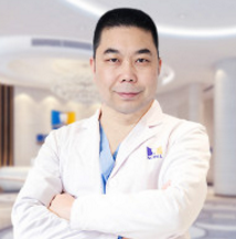 西安諾貝爾口腔門診部 劉軒