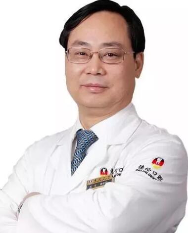 榆林長(zhǎng)虹口腔門診部 徐世同