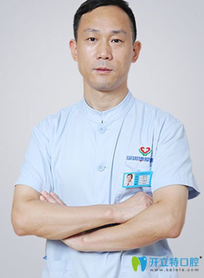 深圳博愛(ài)口腔主任鐘春根