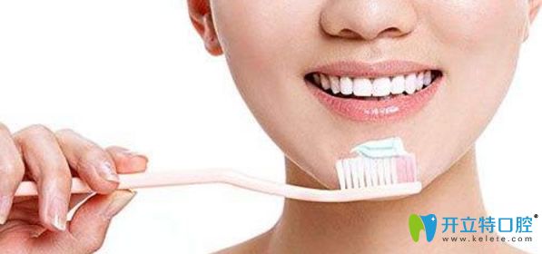 解答：刷牙前牙膏要沾水嗎？為什么經(jīng)常刷牙還會牙黃