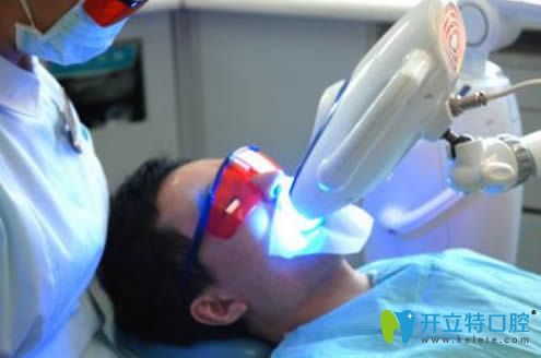 冷光美白治療過(guò)程圖