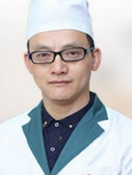 成都格林陽(yáng)光口腔門診部 唐建忠