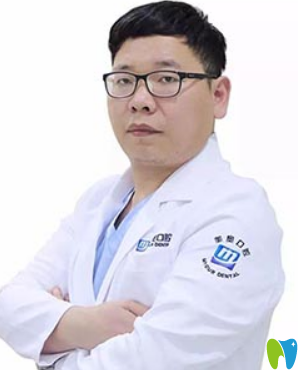 杭州美奧口腔穿顴種植手術(shù)主刀醫(yī)生王明