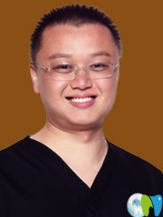 福州維樂(lè)口腔門診部羅維