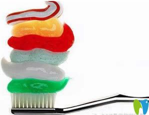 開(kāi)立特口腔美白牙膏和藥物牙膏的區(qū)別