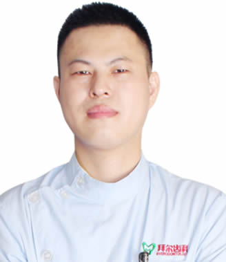 深圳拜爾口腔門(mén)診部 林金昆