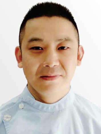 武漢優(yōu)益佳口腔門(mén)診部 楊高強(qiáng)