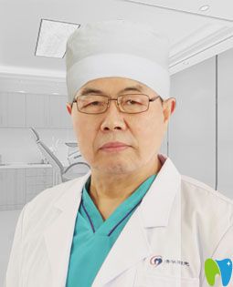 武漢清華陽光口腔冮衛(wèi)東院長