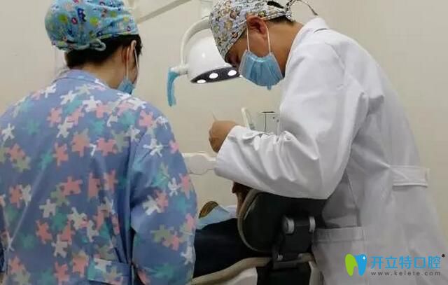 鮑院長為陳叔復查 