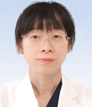 成都團(tuán)圓口腔門診部 李競男