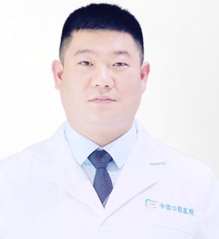 長沙中諾口腔醫(yī)院 丁建宇
