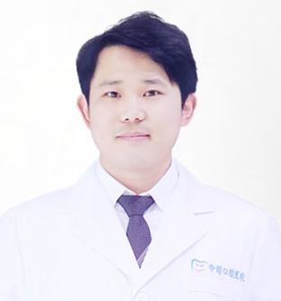 長沙中諾口腔醫(yī)院 龔歡