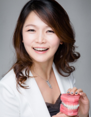 韓國(guó)安特麗牙科醫(yī)院李賢貞