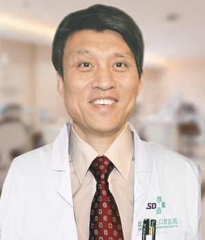 沈陽盛大口腔醫(yī)院 張斌