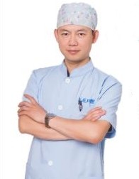 洛陽九龍口腔門診部 劉玉磊