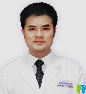 中山美南華美容牙科主任江會昇 中山美南華美容牙科主任江會昇