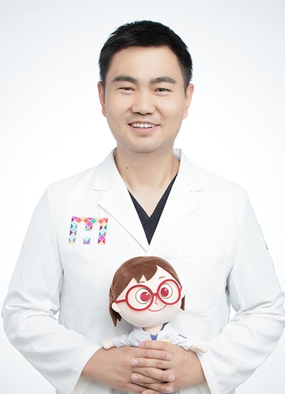 昆明尚愛韓美口腔門診部 陸成華