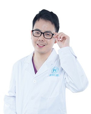 南昌輝煌口腔醫(yī)院 陳孝師