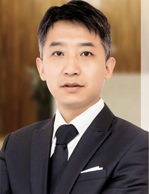 上海億大口腔門診部 劉保民