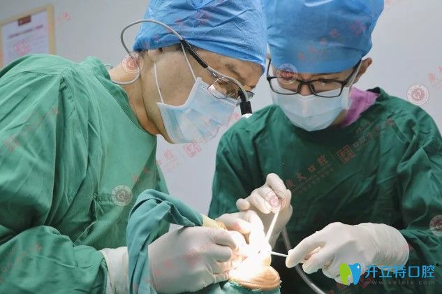 克拉林多在廣大口腔工作圖示