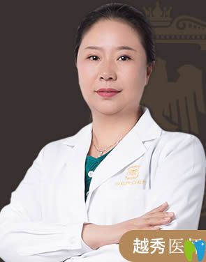  廣州柏德口腔越秀區(qū)醫(yī)師李詠旭