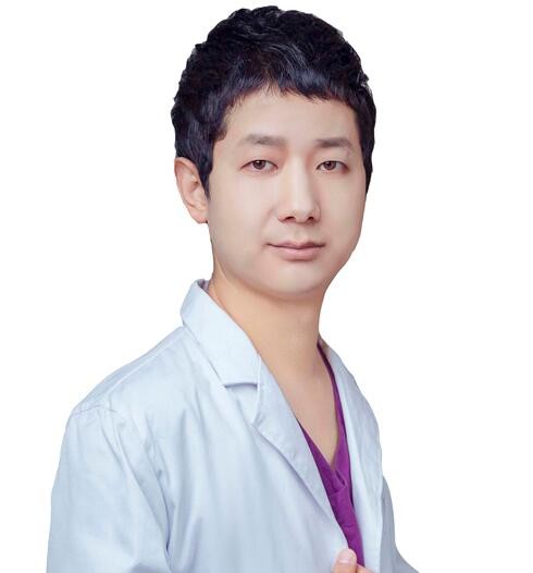 銀川和仁堂口腔連鎖門(mén)診部 董武申