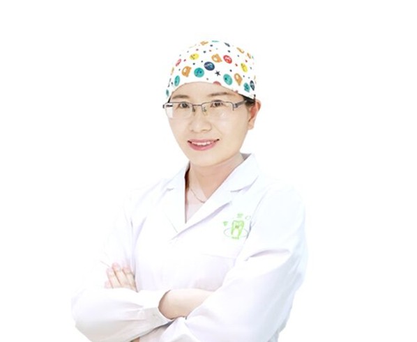 銀川和仁堂口腔連鎖門(mén)診部 王怡榮