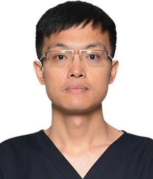 上海維樂口腔門診部 翟建博