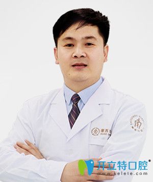 鄭州<!--<i data=20240703-sp></i>-->口腔門診部馮建平