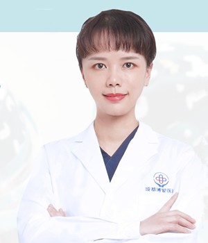 成都團(tuán)圓口腔門診部 張靜