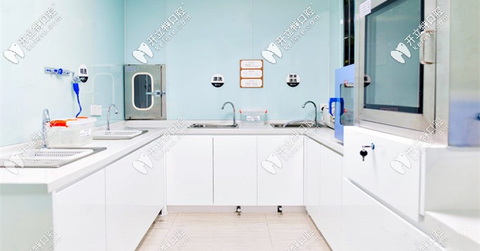 消毒設施嚴格按相關部門執(zhí)行