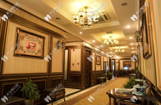 北京佳美口腔環(huán)境不像傳統(tǒng)牙科更像高端會所