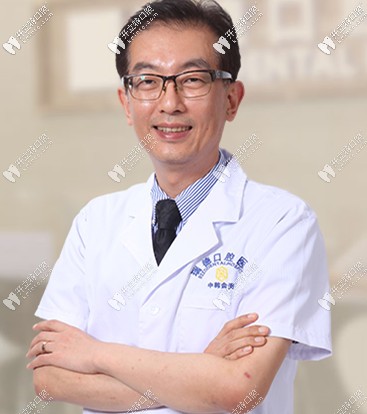 廣州瑞德種植醫(yī)生——鄭淳奎