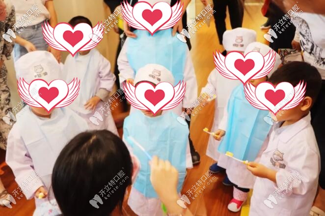 成都河馬口腔小小牙醫(yī)活動(dòng)現(xiàn)場(chǎng)