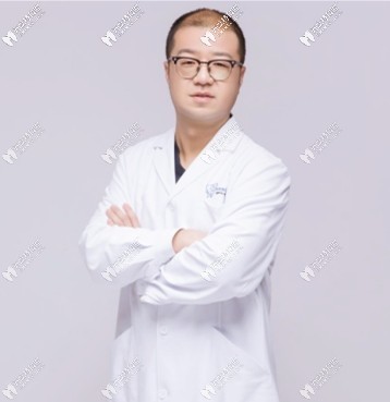 洛陽牙大夫口腔門診部 張寧