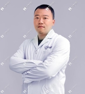 洛陽牙大夫口腔門診部 王龍波