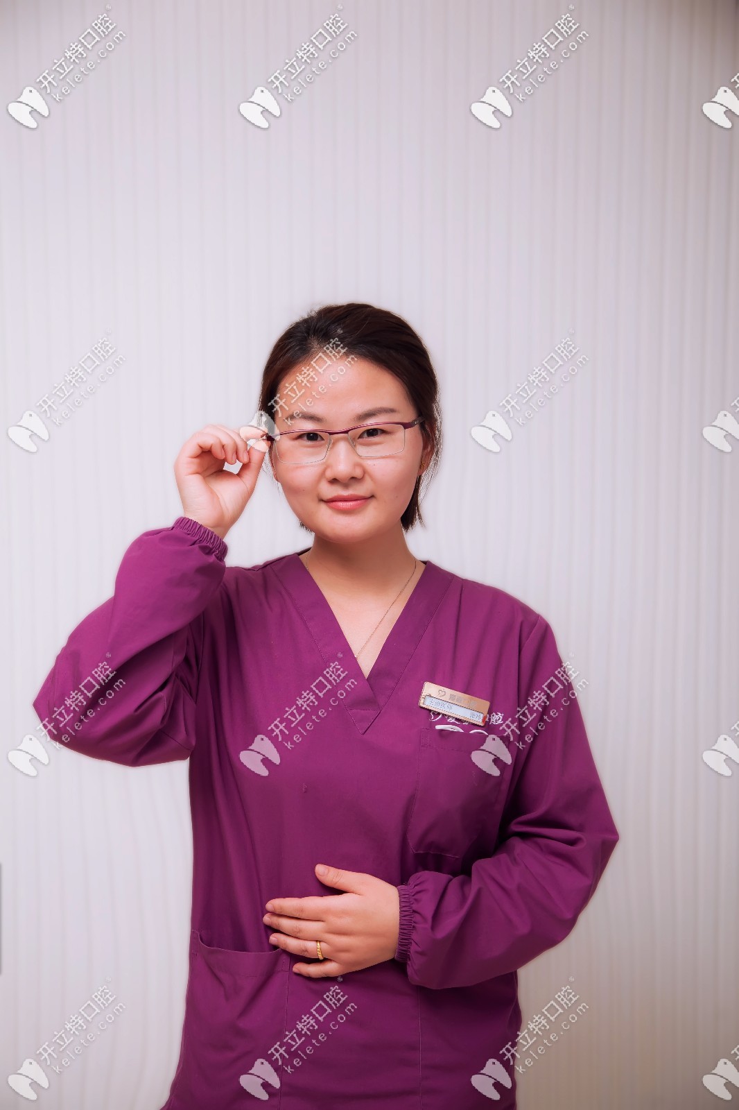 廊坊愛嘉口腔門診部 張玲