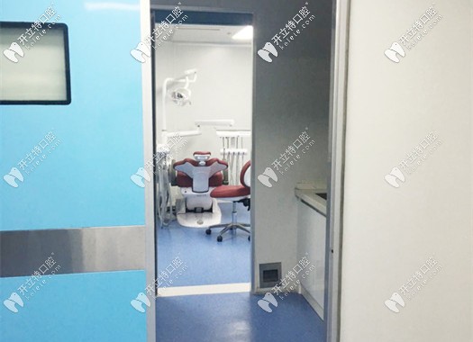 徳韓口腔種植牙的手術(shù)室