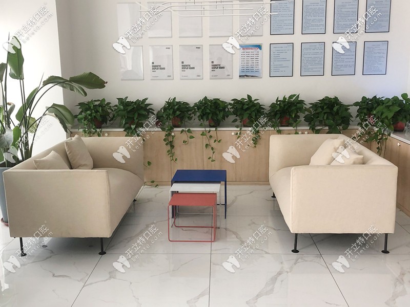 休息區(qū)的環(huán)境照片 休息區(qū)的環(huán)境照片