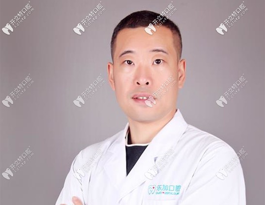 沈陽樂加口腔李春哲醫(yī)生