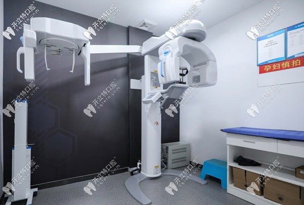 登記信息后就先來做CT、X光片，不過都是免費的